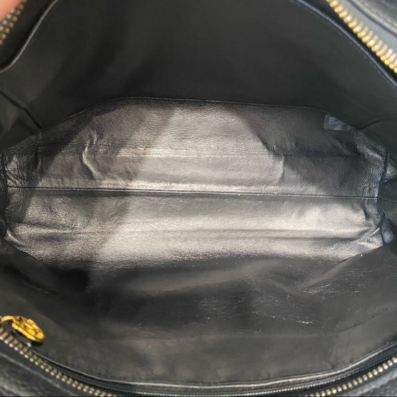 SOLD Authentic Chanel Vintage Black Caviar Tote Bag - Picture 13 of 16